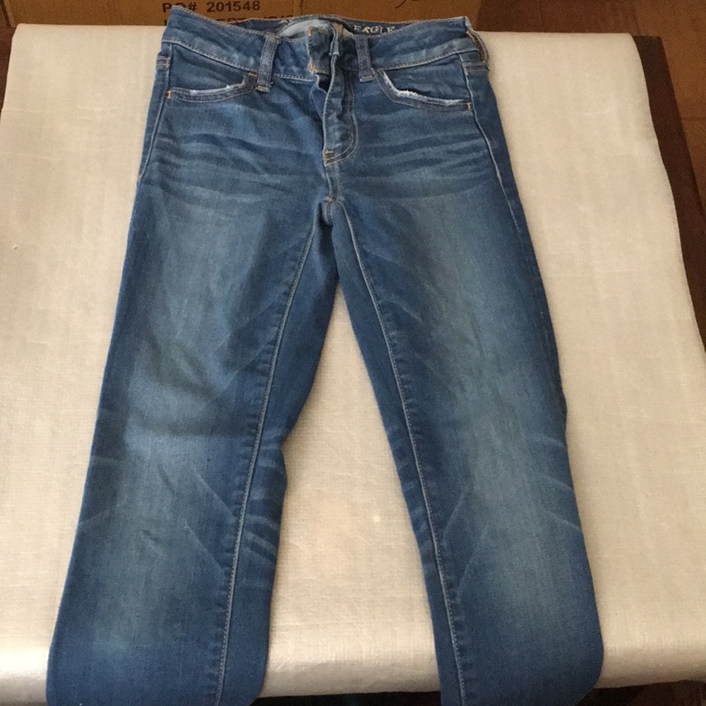 American Eagle super stretch blue jeans size 00